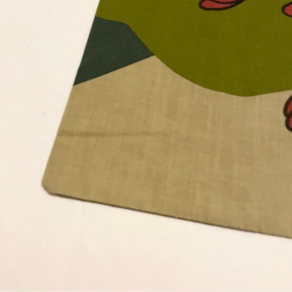 Tazmanian Devil Camouflage Pillowcase 28.5” x 19” Pillow Case - Picture 4 of 16